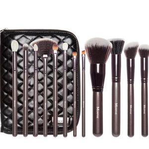 Meet your Posher, Anabel